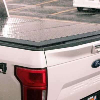 7 Benefits of Investing in a Tonneau Cover for Your Truck
