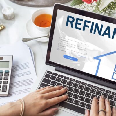 What Are the Benefits of Refinancing a Home Loan?
