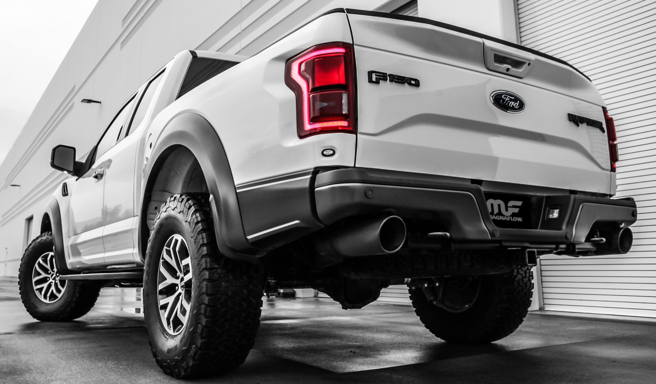 Tips For Choosing an Exhaust System for Your Ford