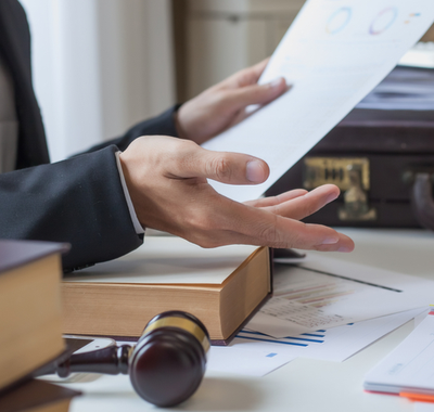 The Ultimate Guide to Hiring Your First In-House Legal Counsel