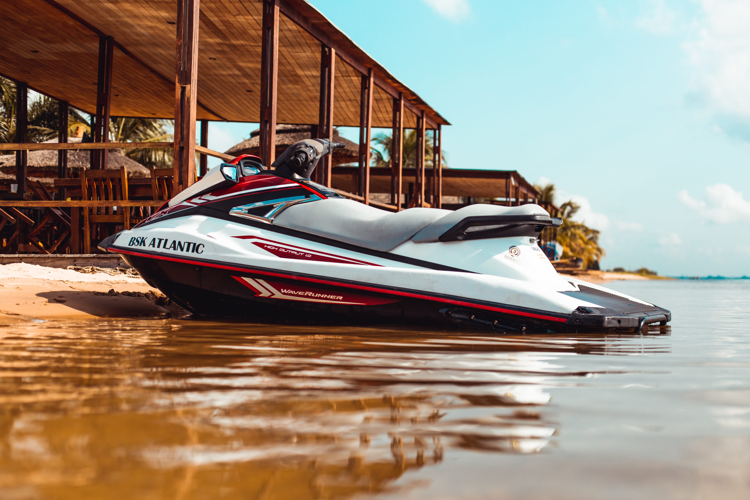 Maximizing Fun and Minimizing Risks: 7 Expert Tips for First-Time Jet Ski Owners for Commercial Usage