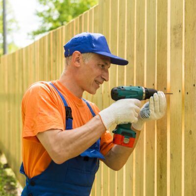 Dallas Handyman Services: Simplifying Fence Installation and Repair