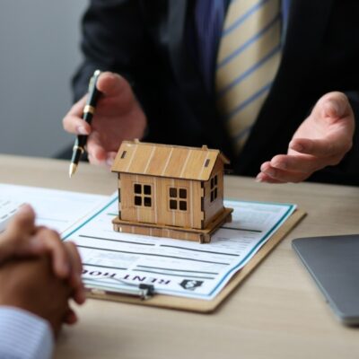 The Importance of Mortgage Brokers and Real Estate Professionals